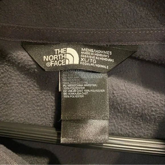 The North Face Men's Medium Long Sleeve 1/4 Zip Pullover Fleece Gray Top 1/4 zip - Picture 5 of 5